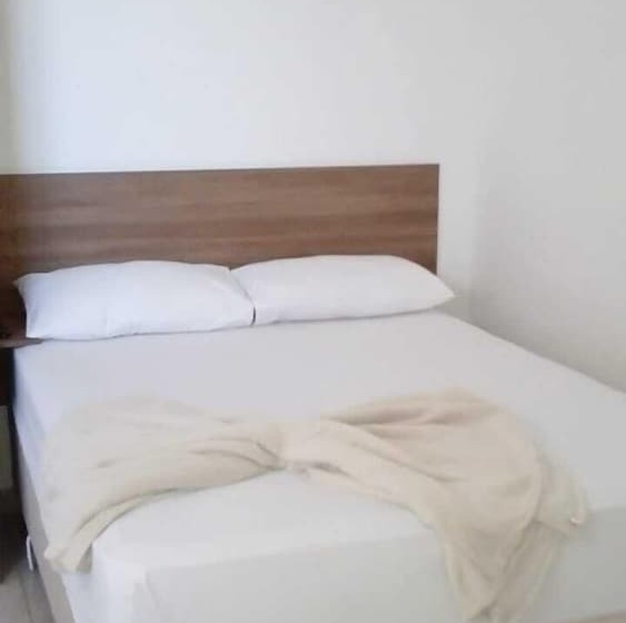 펜션 Pousada Femcut