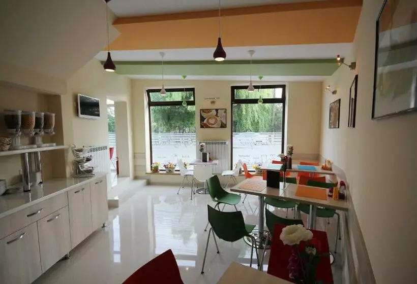 Pensiunea President City