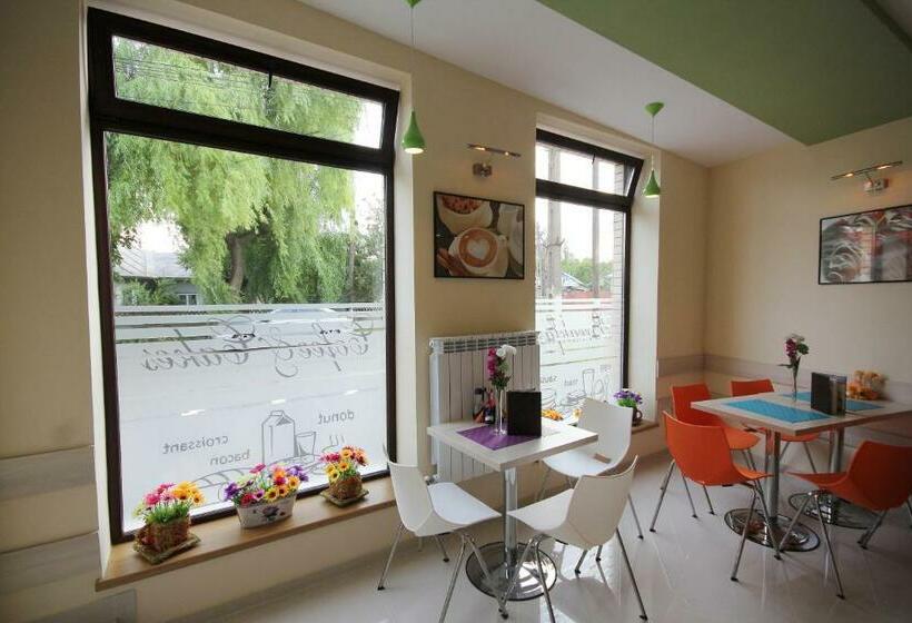 Pensiunea President City