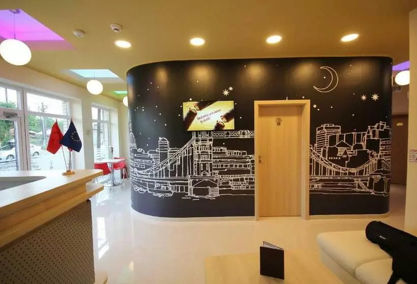 Pensiunea President City