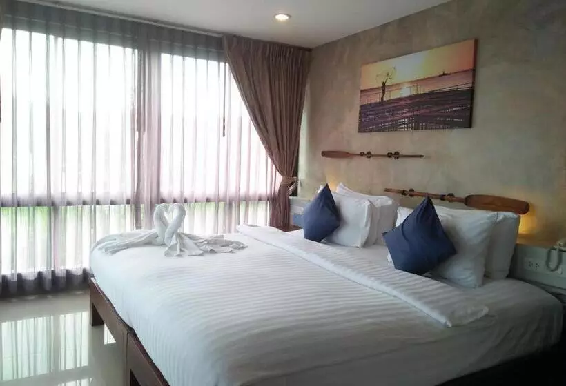 Windy Seaview Resort