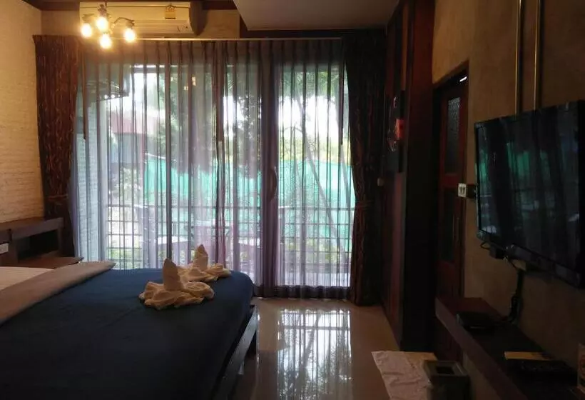 Windy Seaview Resort