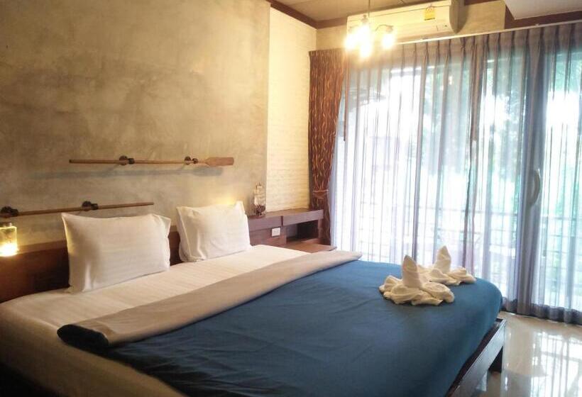 Windy Seaview Resort