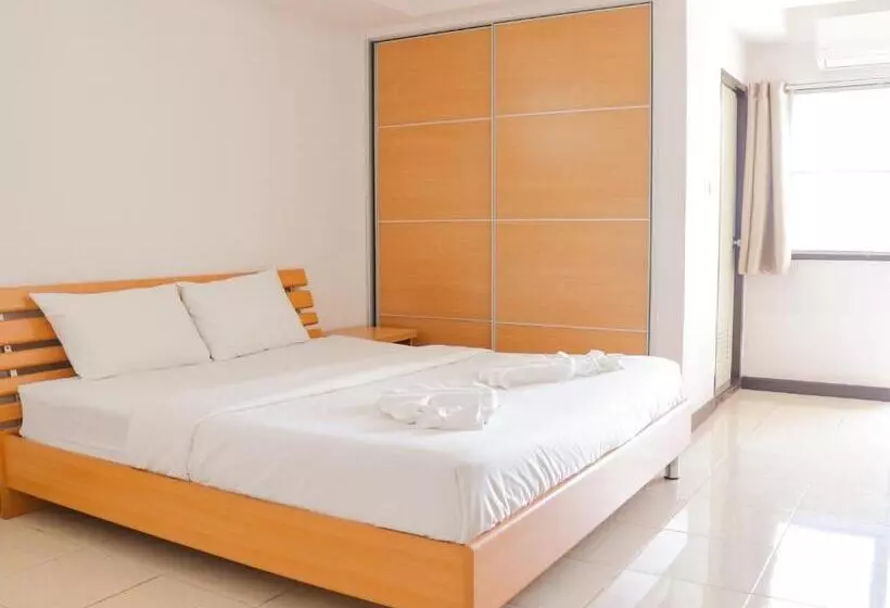 ユースホステル Rangsit Apartment I