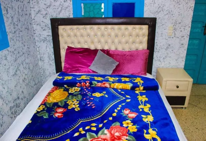 Retkeilymaja Riad Dar Karaz