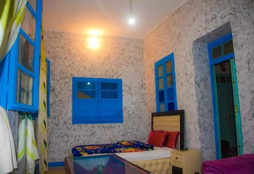 Retkeilymaja Riad Dar Karaz