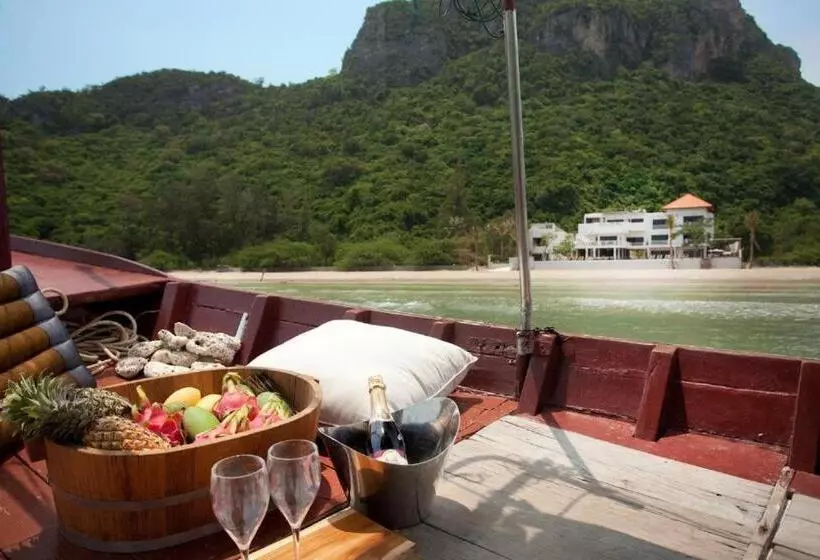 هتل Hansar Pranburi