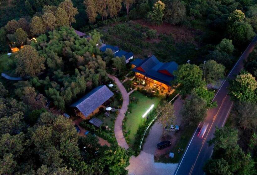 ホテル Nantrakiri