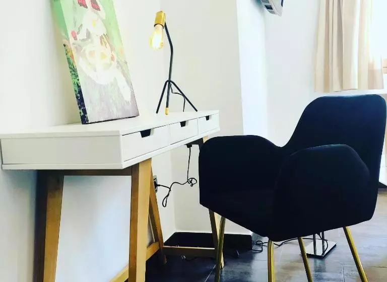 Alda Suite De Los Reyes