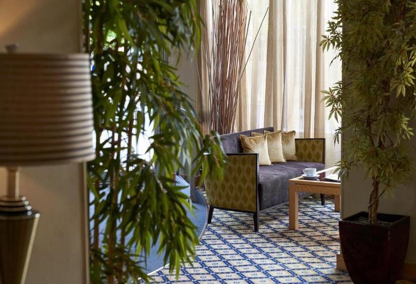 Antoinette Hotel Wimbledon