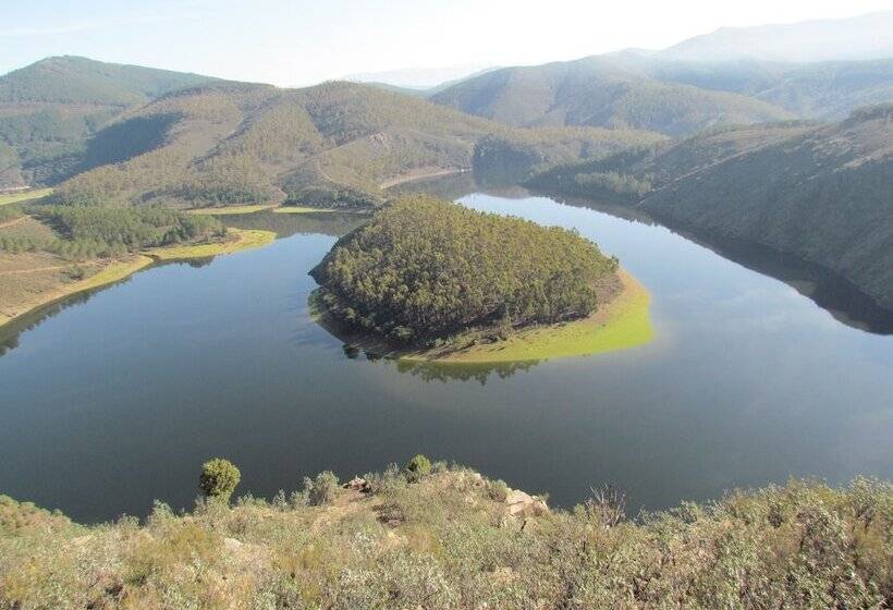 Apartamentos Rurales Azabal