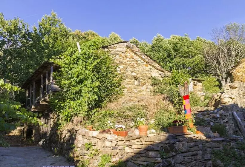 Camping Sierra De La Culebra