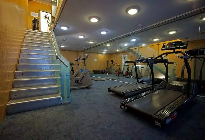 هتل 70 Tory Apartment