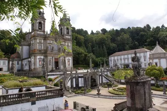 Отель Peninsular