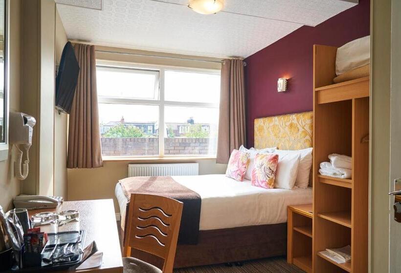 Antoinette Hotel Wimbledon