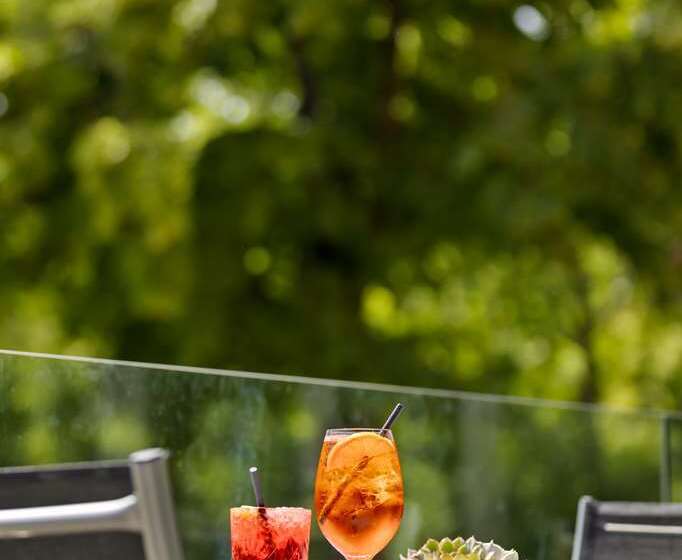 호텔 Doubletree By Hilton Vienna Schonbrunn