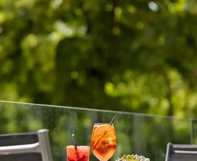 هتل Doubletree By Hilton Vienna Schonbrunn