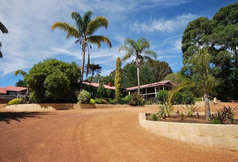 ホテル Forest Lodge Resort