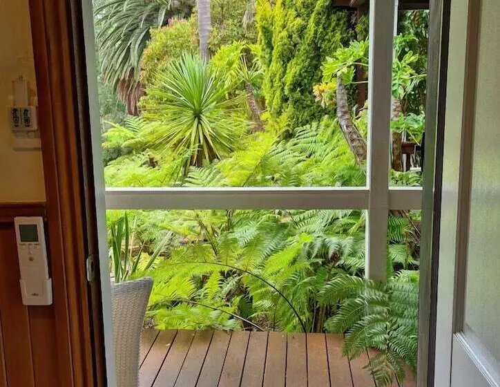 فندق Forest Lodge Resort