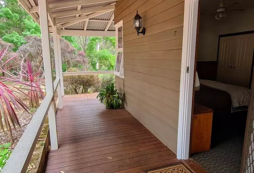 فندق Forest Lodge Resort