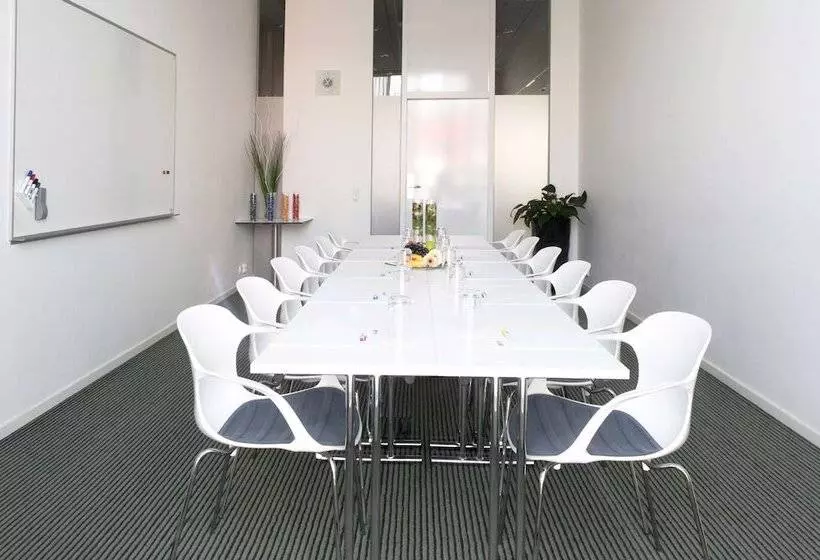 Отель Best Western Plus Park City Malmö