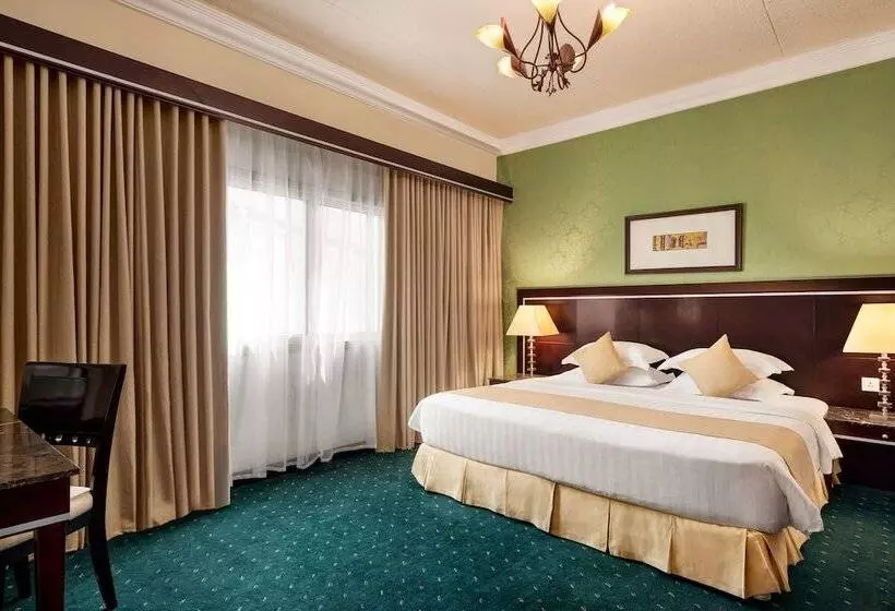 Hotel Ramada By Wyndham Dammam Khaleej Road