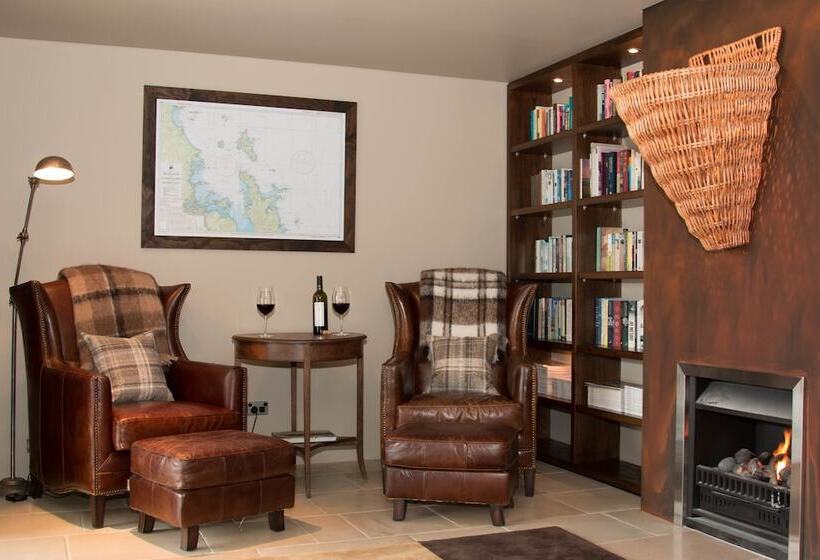 Hotel Takatu Lodge And Vineyard