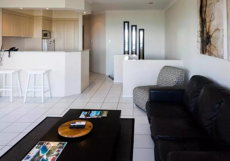 ホテル The Point Coolum