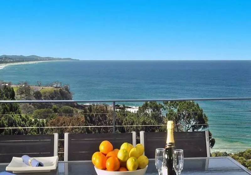 ホテル The Point Coolum