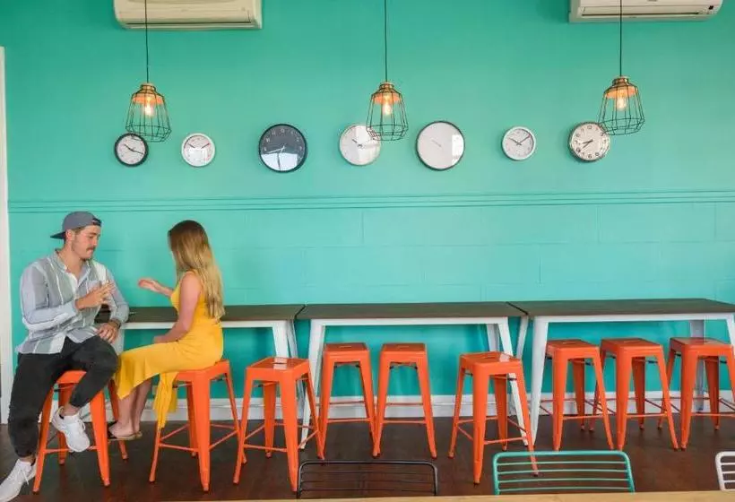 مسافرخانه Perth City Yha