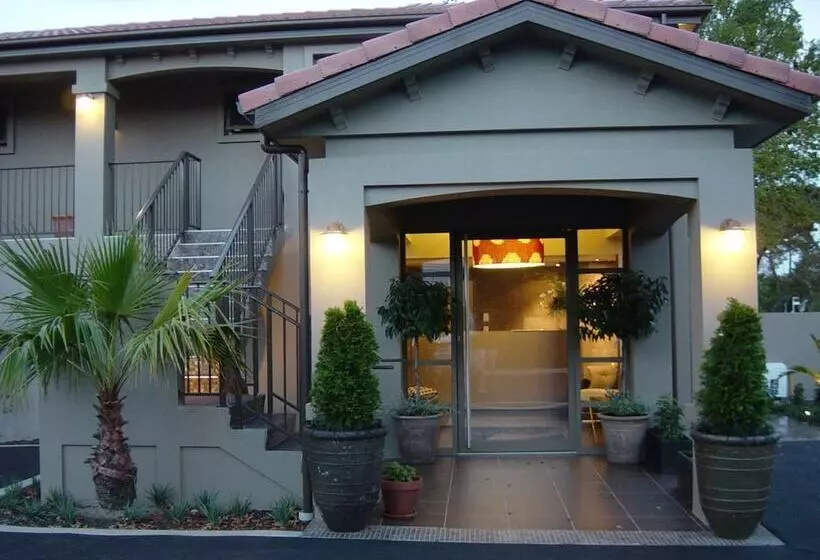 Terra Vive Suites & Apartments