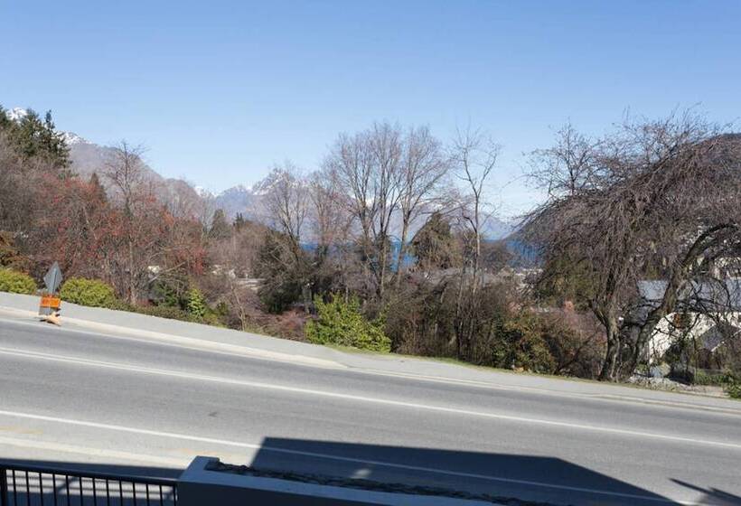 The Glebe Apartments