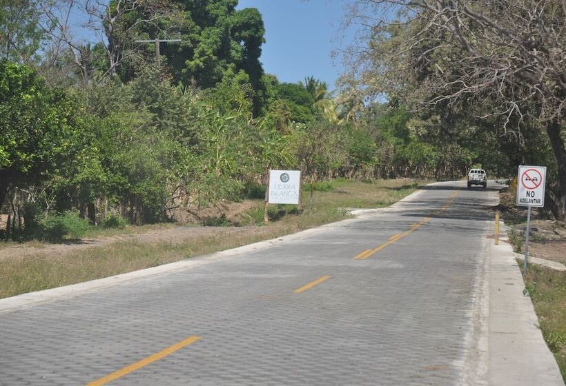هتل Ecológico Tierra Blanca
