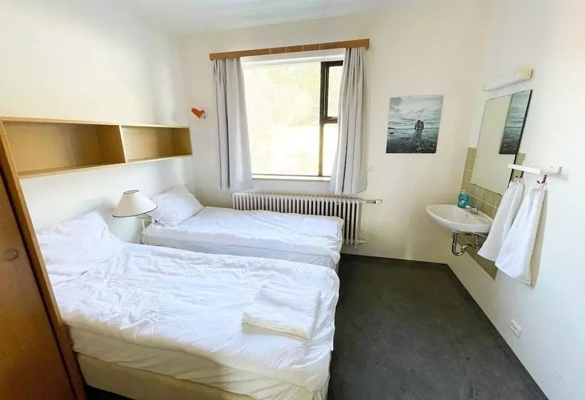 هتل Kverna Guesthouse