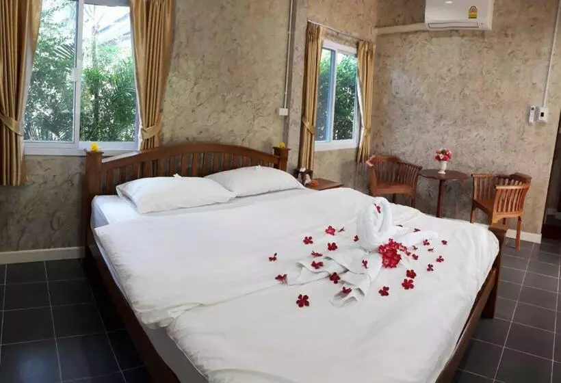 ペンション Paradise Resort At Lamphun