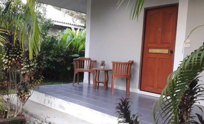 펜션 Paradise Resort At Lamphun