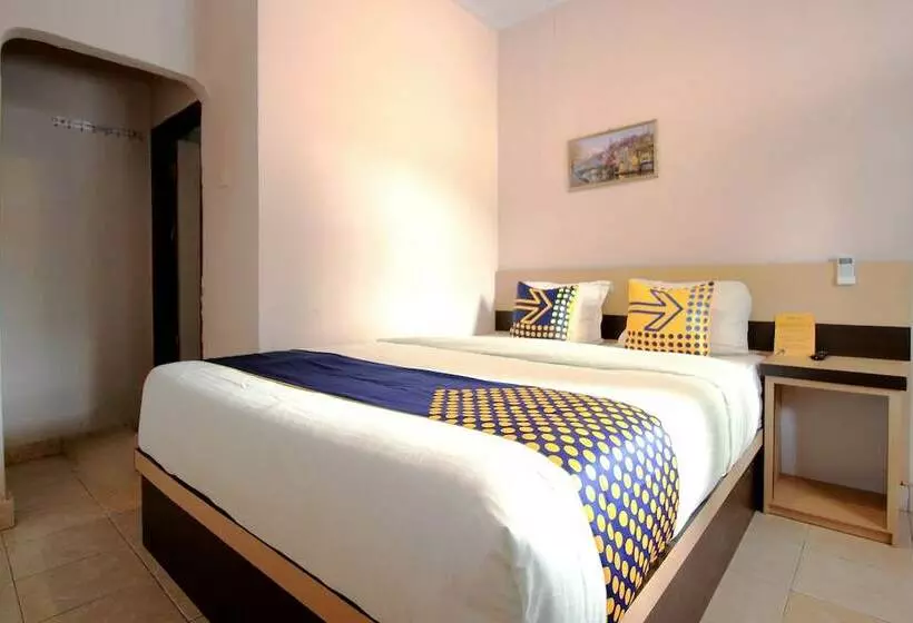 هاستل Spot On 2647 Anissa Guest House