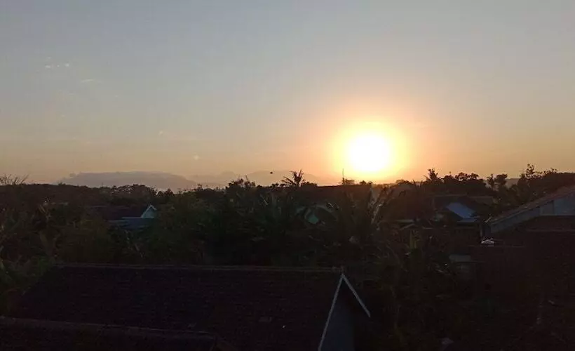 Herberge Cheap Inn Banyuwangi