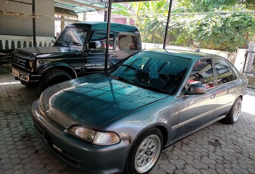 הוסטל Cheap Inn Banyuwangi