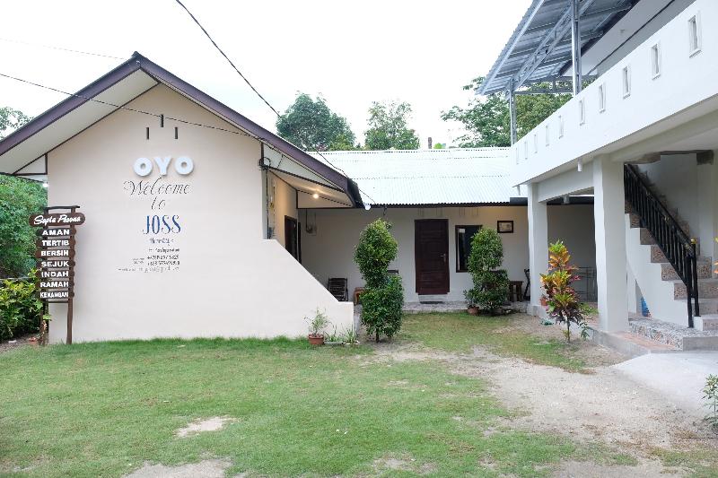 هاستل Homestay Joss By Oyo Rooms