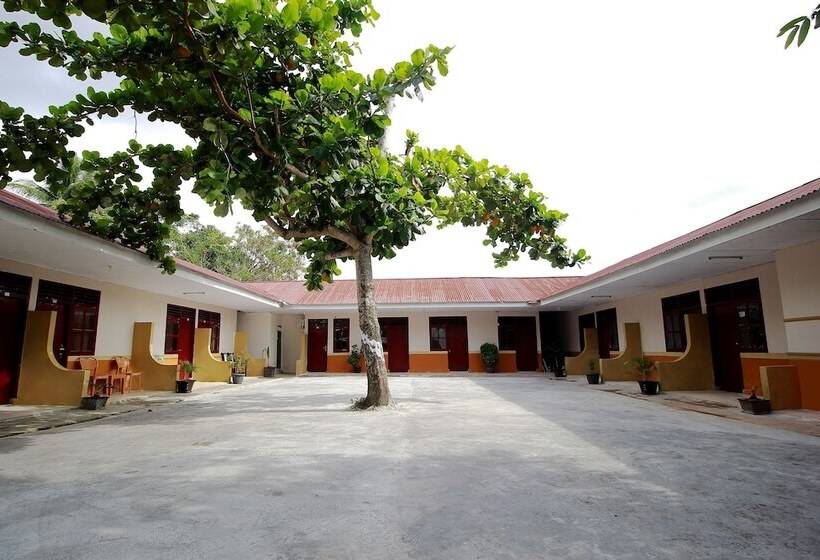 هاستل Spot On 2647 Anissa Guest House