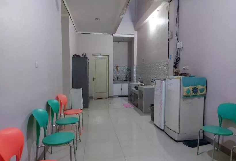 Albergue Zleepy Pondok Gramada