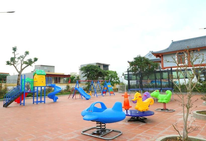 هتل Resort Huu Bang