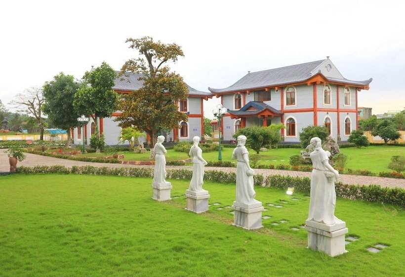 هتل Resort Huu Bang