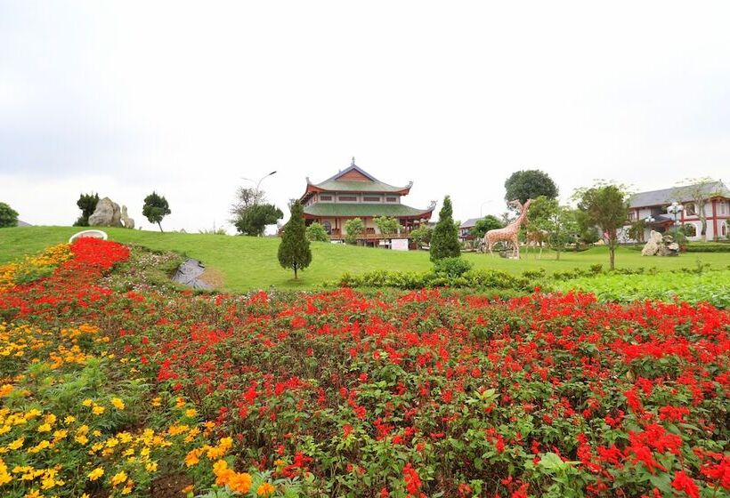 هتل Resort Huu Bang