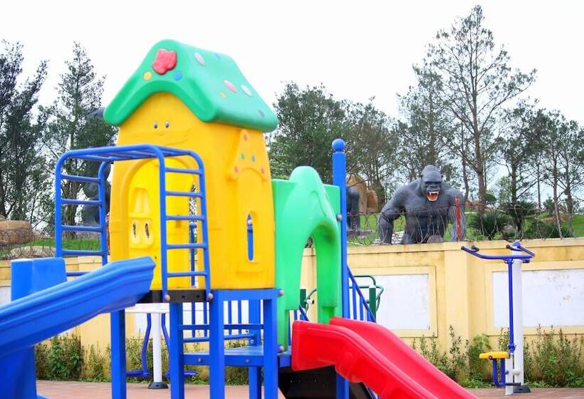 هتل Resort Huu Bang