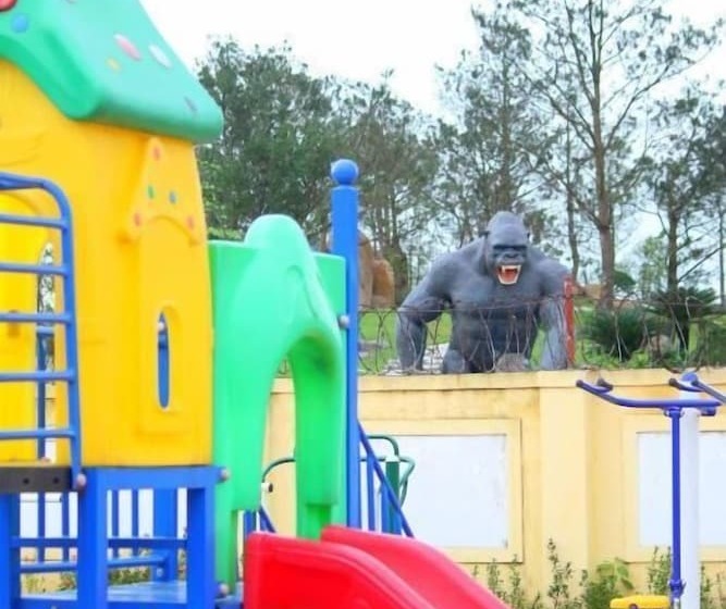 هتل Resort Huu Bang