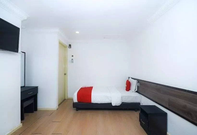هتل River Inn By Oyo Rooms
