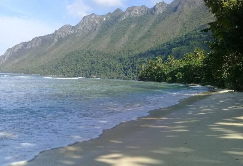 بنسيون Nusa Nalan Beach Resort