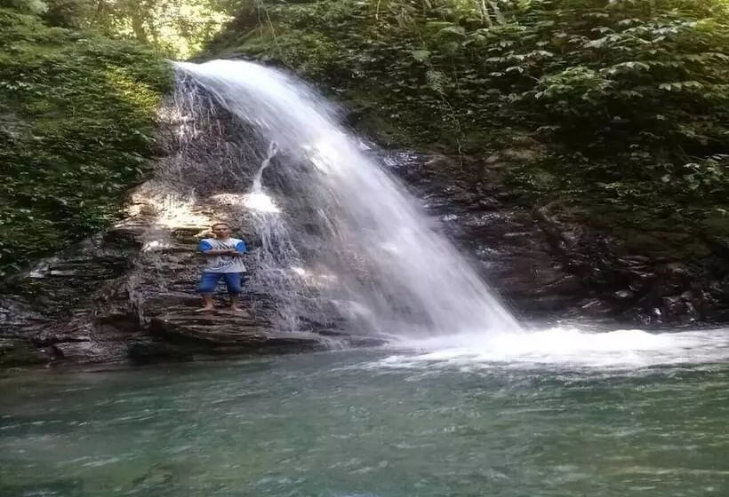 ペンション Nusa Nalan Beach Resort